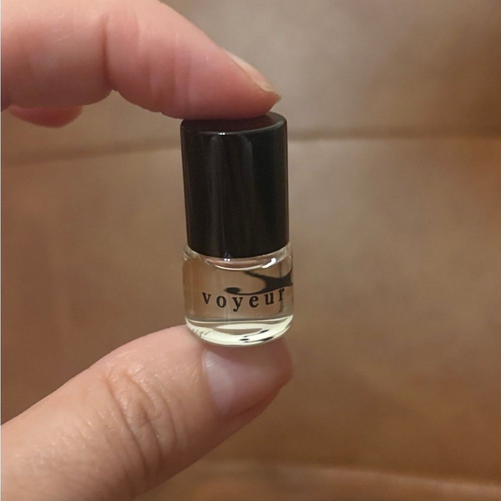 Riddle Voyeur Perfume Oil with pheromones, 1 ml or 0.035 fl.oz